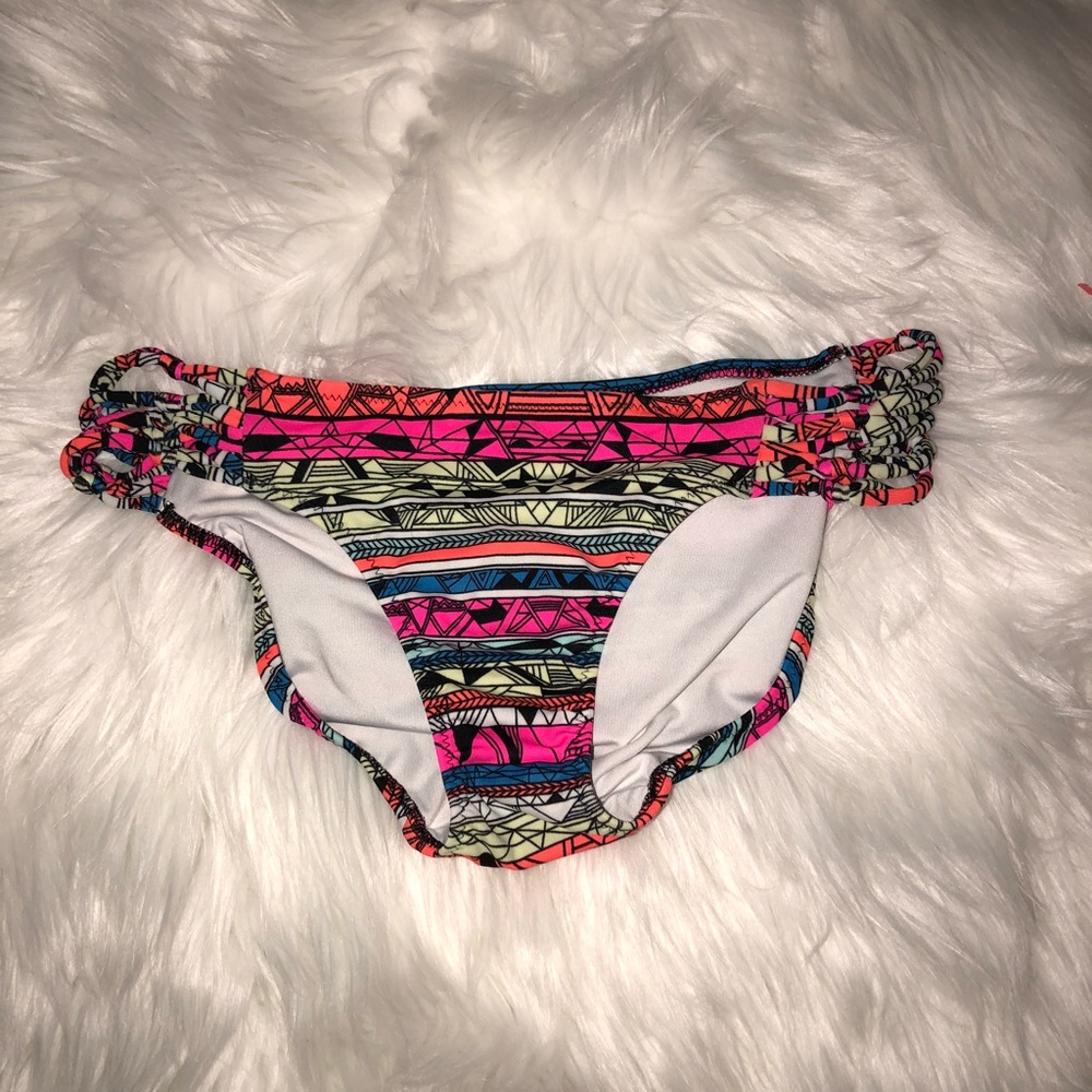 VS PINK Knotted Swim Bottom